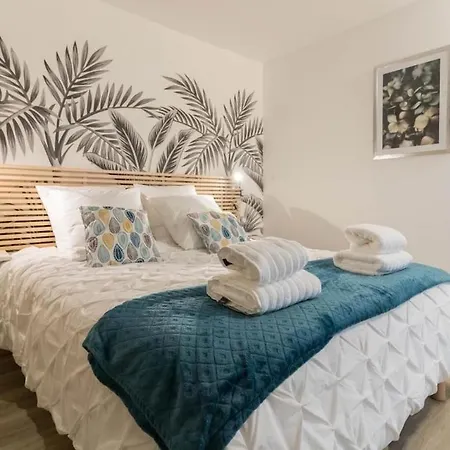 L'escapade Reveloise בית נופש רבל